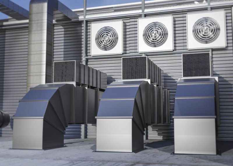 Industrial Fans: Technological Solutions for Elevating Workplace Air Quality
